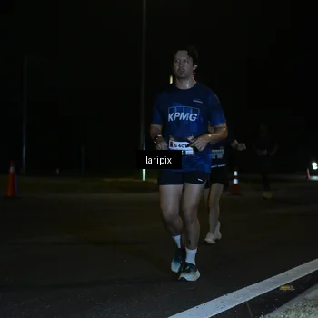 Runner Photo 7564045