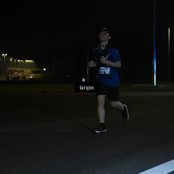 Runner Photo 7564048