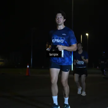 Runner Photo 7564058