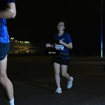 Runner Photo 7564062
