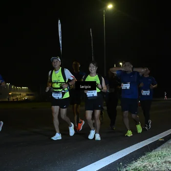 Runner Photo 7564079