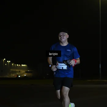 Runner Photo 7564213