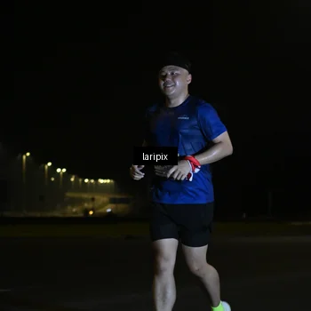 Runner Photo 7564215