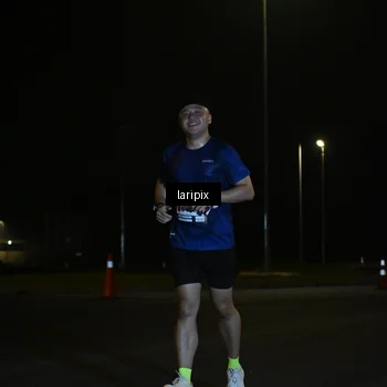 Runner Photo 7564217