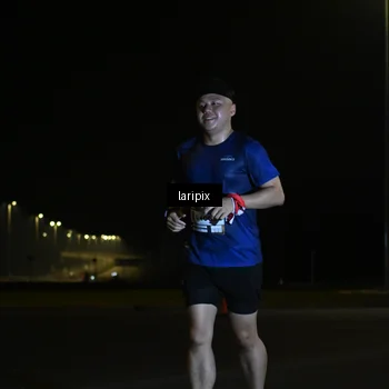 Runner Photo 7564223