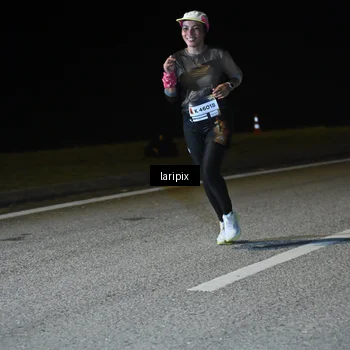 Runner Photo 7564224