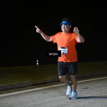 Runner Photo 7564247