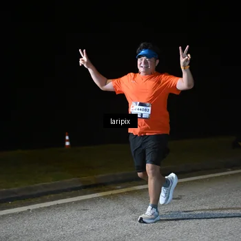 Runner Photo 7564248