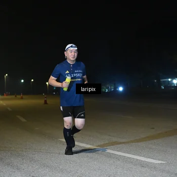 Runner Photo 7564313