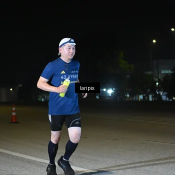 Runner Photo 7564318