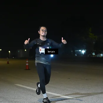 Runner Photo 7564325