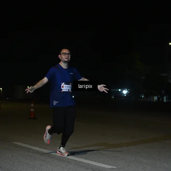 Runner Photo 7564330