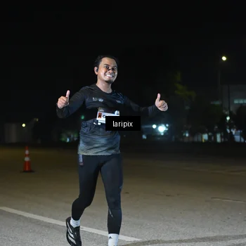 Runner Photo 7564335