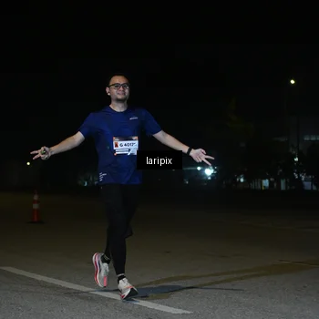 Runner Photo 7564343