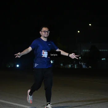 Runner Photo 7564346