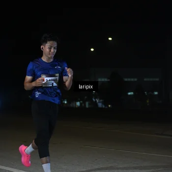 Runner Photo 7564361