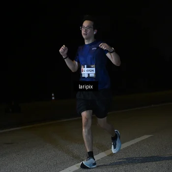 Runner Photo 7564362