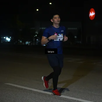 Runner Photo 7564393