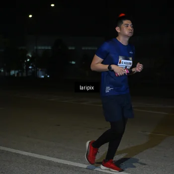 Runner Photo 7564397