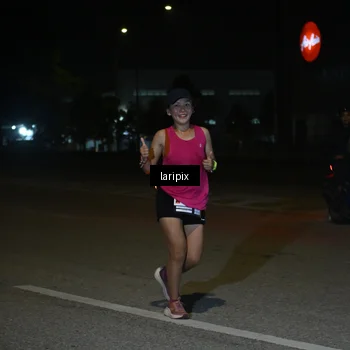 Runner Photo 7564406