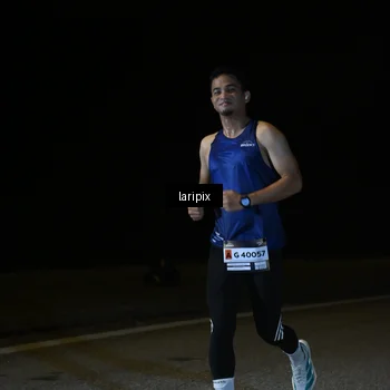 Runner Photo 7564408
