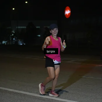 Runner Photo 7564412