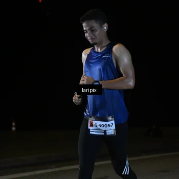 Runner Photo 7564414