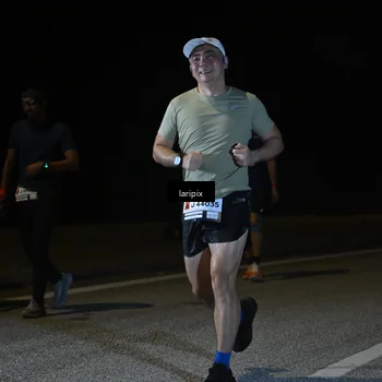 Runner Photo 7564420