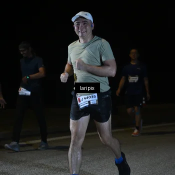 Runner Photo 7564426
