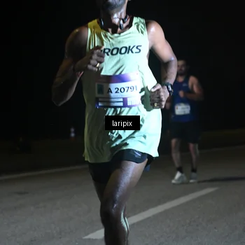 Runner Photo 7564730