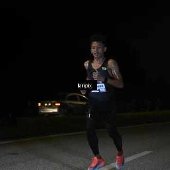 Runner Photo 7564738