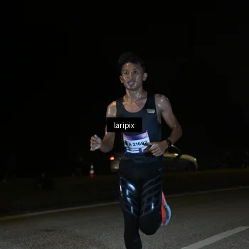 Runner Photo 7564740