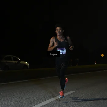 Runner Photo 7564742