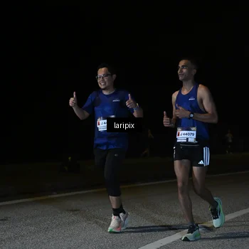 Runner Photo 7564752