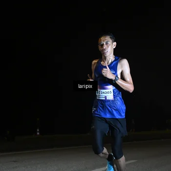 Runner Photo 7564763