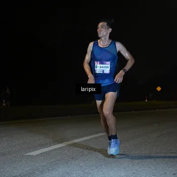 Runner Photo 7564764