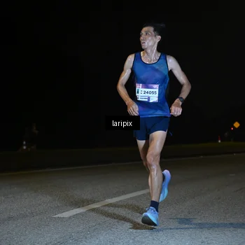 Runner Photo 7564765