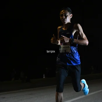 Runner Photo 7564769