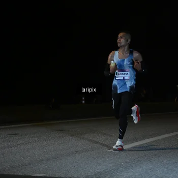 Runner Photo 7564805