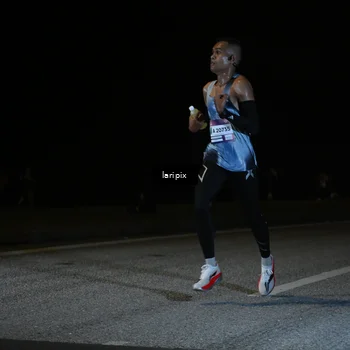 Runner Photo 7564821