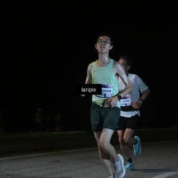 Runner Photo 7564862