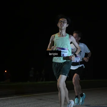 Runner Photo 7564865