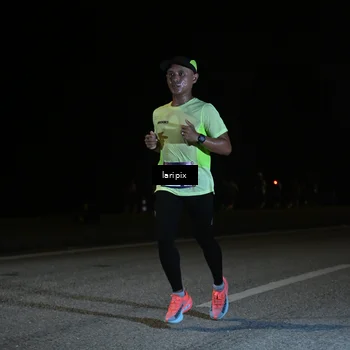 Runner Photo 7564897