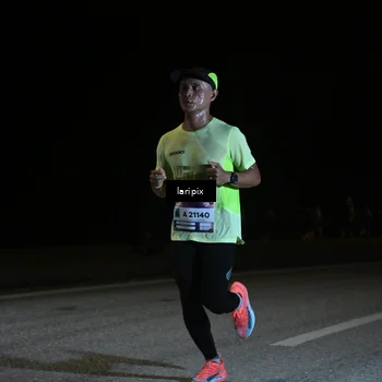 Runner Photo 7564901