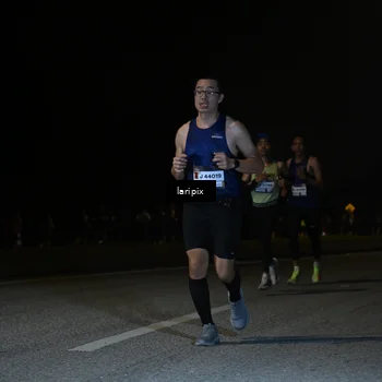 Runner Photo 7564922