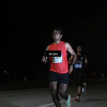 Runner Photo 7564941