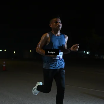 Runner Photo 7564975