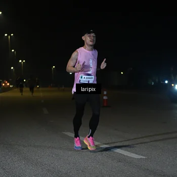 Runner Photo 7564978