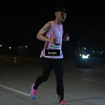 Runner Photo 7564995