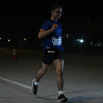 Runner Photo 7565013
